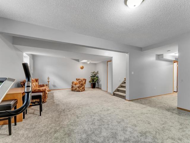 52 Storrs Crescent Se, House detached with 4 bedrooms, 3 bathrooms and 2 parking in Medicine Hat AB | Image 35