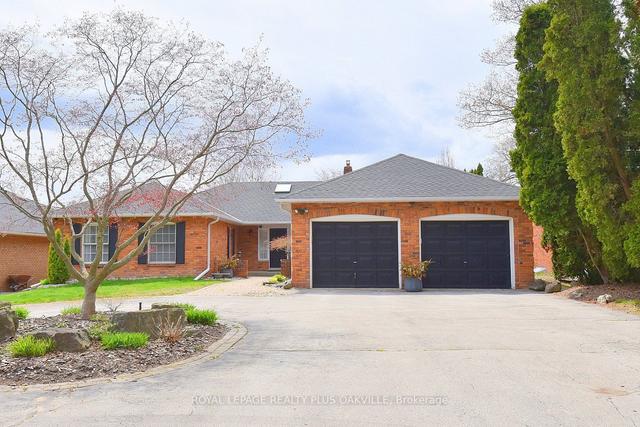 258 Shoreacres Rd, House detached with 3 bedrooms, 3 bathrooms and 12 parking in Burlington ON | Image 12