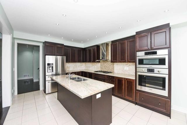 7320 Golden Meadow Crt, House detached with 4 bedrooms, 5 bathrooms and 6 parking in Mississauga ON | Image 40