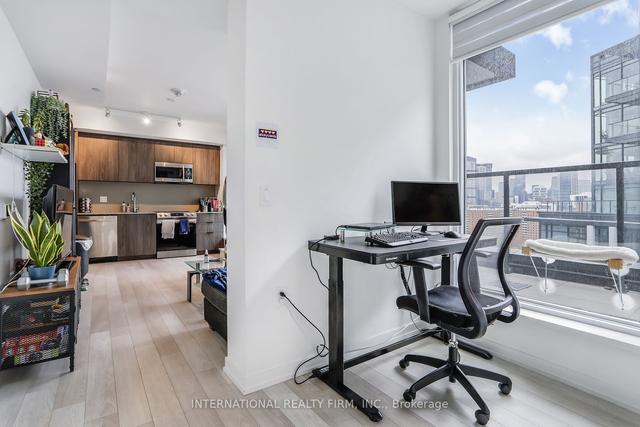 1611 - 48 Power St, Condo with 2 bedrooms, 2 bathrooms and 0 parking in Toronto ON | Image 8