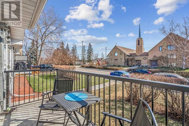 2209 28 Street Sw, House semidetached with 3 bedrooms, 1 bathrooms and 1 parking in Calgary AB | Image 25