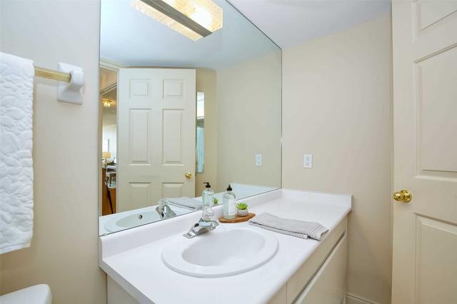 913 - 20 Guildwood Pkwy, Condo with 2 bedrooms, 2 bathrooms and 2 parking in Toronto ON | Image 33