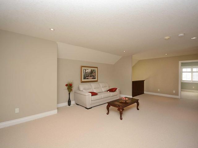 258 Joseph Schoerg Cres, House detached with 3 bedrooms, 4 bathrooms and 2 parking in Kitchener ON | Image 15
