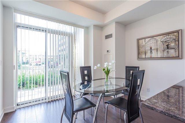 th12 - 175 Bonis Ave, Townhouse with 3 bedrooms, 3 bathrooms and 2 parking in Toronto ON | Image 4