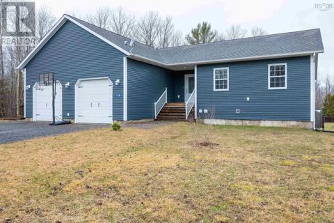 168 Orchard Street, House detached with 4 bedrooms, 3 bathrooms and null parking in Berwick NS | Card Image