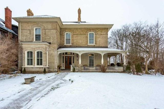 266 Burnham St, House detached with 5 bedrooms, 3 bathrooms and 8 parking in Peterborough ON | Image 14