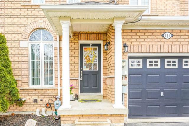 111 Timberwolf Cres, House attached with 3 bedrooms, 3 bathrooms and 3 parking in Vaughan ON | Image 12