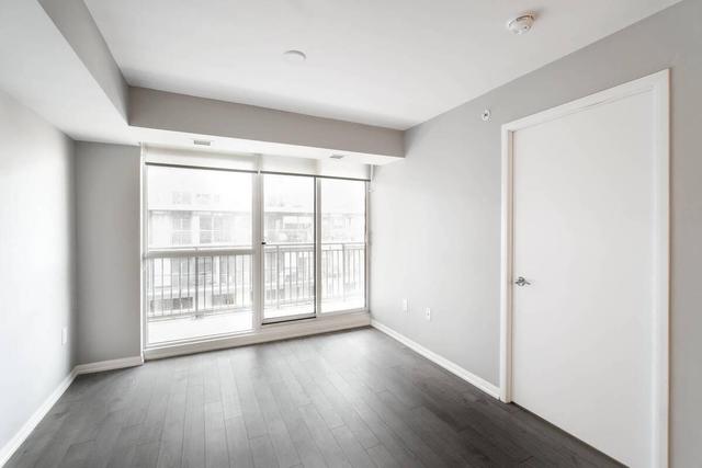 719 - 3091 Dufferin St, Condo with 1 bedrooms, 1 bathrooms and 1 parking in Toronto ON | Image 3