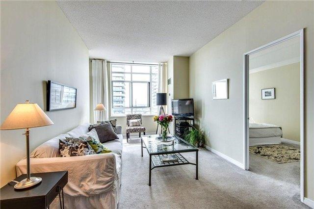 1002 - 80 Mill St, Condo with 2 bedrooms, 2 bathrooms and 1 parking in Toronto ON | Image 9