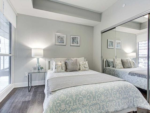 607 - 30 Roehampton Ave, Condo with 1 bedrooms, 1 bathrooms and 0 parking in Toronto ON | Image 7