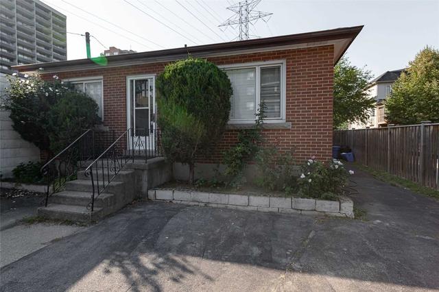 1327 Ontario St, House semidetached with 3 bedrooms, 2 bathrooms and 2 parking in Burlington ON | Image 12