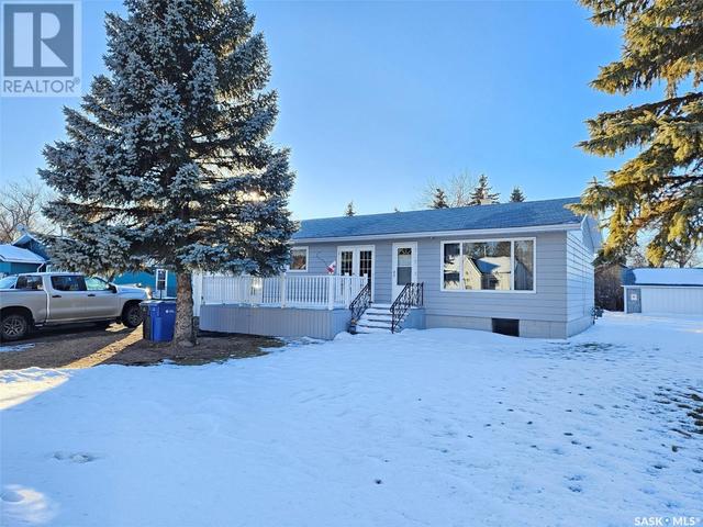 29 Warren Street, House detached with 2 bedrooms, 2 bathrooms and null parking in Redvers SK | Image 23