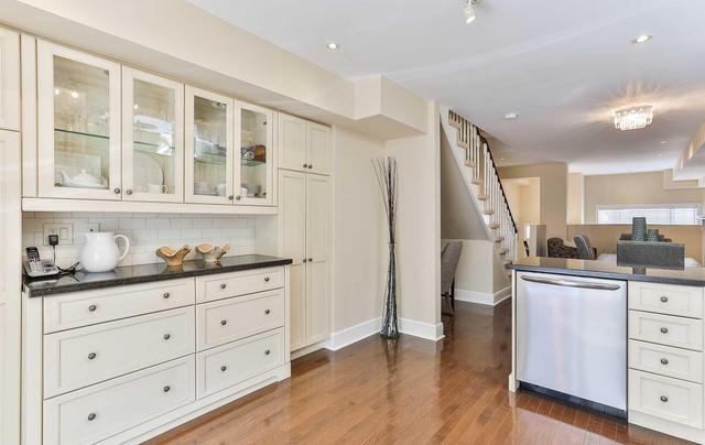 Th1 - 151 Merton St, Townhouse with 4 bedrooms, 3 bathrooms and 1 parking in Toronto ON | Image 8