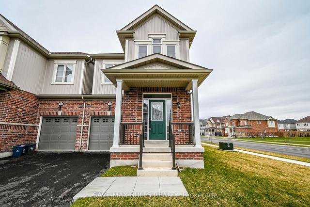 9201 Griffon St, House attached with 3 bedrooms, 3 bathrooms and 4 parking in Niagara Falls ON | Image 12