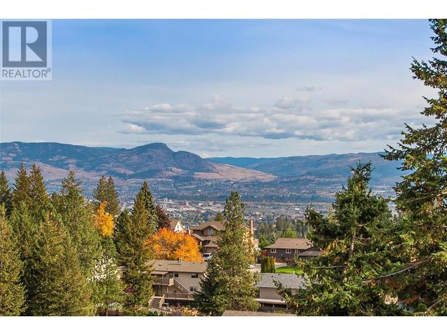 1007 Aurora Heights, House detached with 6 bedrooms, 3 bathrooms and 2 parking in West Kelowna BC | Image 57