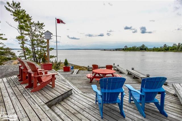2 290 & 310 Island, House detached with 4 bedrooms, 1 bathrooms and null parking in Georgian Bay ON | Image 26