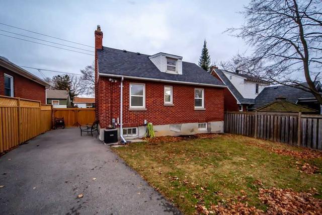 381 Colborne St E, House detached with 3 bedrooms, 3 bathrooms and 5 parking in Oshawa ON | Image 20