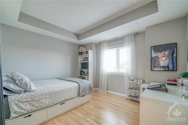 26 Sternes Private, House attached with 2 bedrooms, 1 bathrooms and 1 parking in Ottawa ON | Image 11