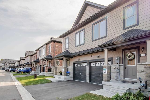 9 Cygnus Cres, House attached with 3 bedrooms, 3 bathrooms and 2 parking in Barrie ON | Image 23