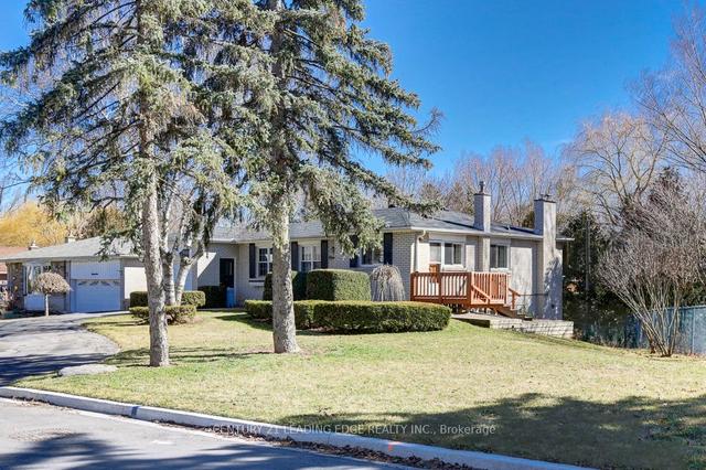 15 Bakerdale Rd, House detached with 3 bedrooms, 2 bathrooms and 6 parking in Markham ON | Image 23