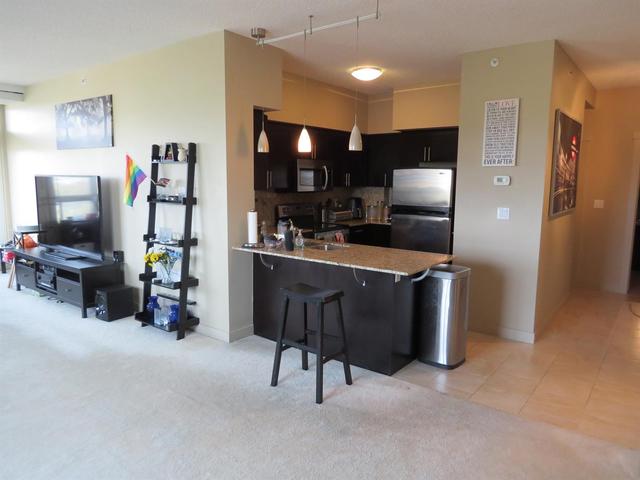1811 - 8880 Horton Road Sw, Condo with 2 bedrooms, 2 bathrooms and 2 parking in Calgary AB | Image 8