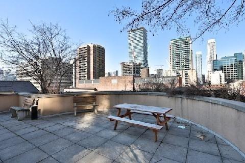 1003 - 99 Hayden St, Condo with 2 bedrooms, 1 bathrooms and 1 parking in Toronto ON | Image 10