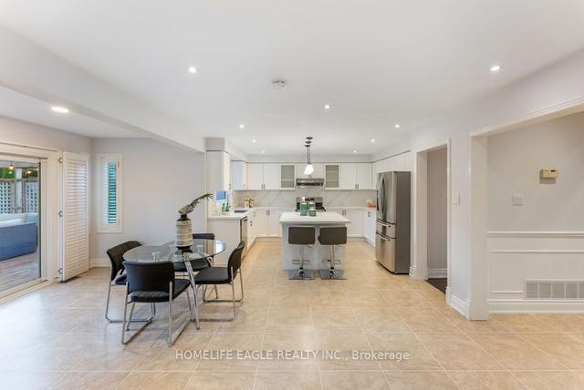 545 Binns Ave, House detached with 5 bedrooms, 5 bathrooms and 12 parking in Newmarket ON | Image 2