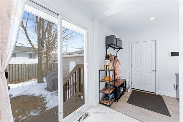 537 King St, House detached with 2 bedrooms, 2 bathrooms and 4 parking in Midland ON | Image 5