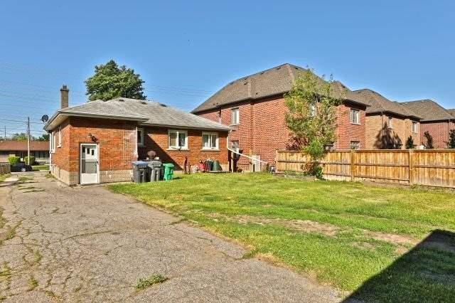 1071 Haig Blvd, House detached with 3 bedrooms, 2 bathrooms and 5 parking in Mississauga ON | Image 6