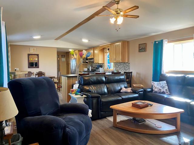 50047 Twp 820, House detached with 3 bedrooms, 2 bathrooms and 20 parking in Saddle Hills County AB | Image 12