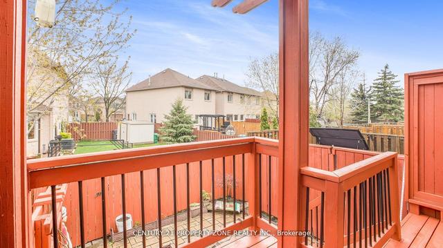 68 Spadina Rd, House attached with 3 bedrooms, 2 bathrooms and 2 parking in Brampton ON | Image 16