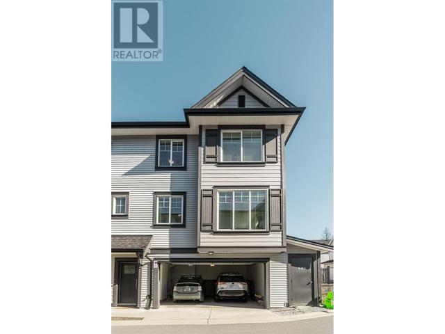 37 - 11272 240 Street, House attached with 3 bedrooms, 3 bathrooms and 2 parking in Maple Ridge BC | Image 1