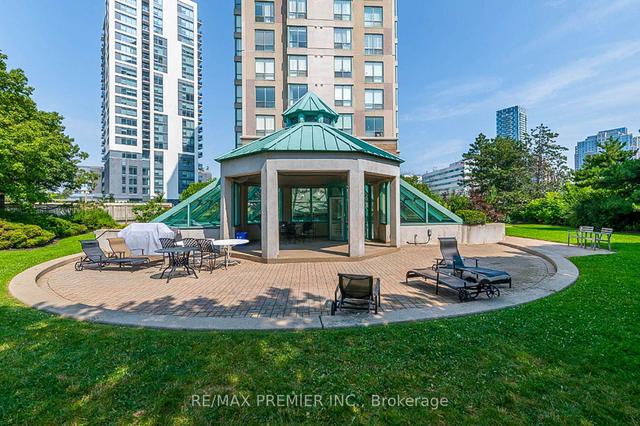 510 - 101 Subway Cres, Condo with 2 bedrooms, 2 bathrooms and 2 parking in Toronto ON | Image 14