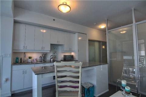 3205 - 426 University Ave, Condo with 1 bedrooms, 1 bathrooms and null parking in Toronto ON | Image 8