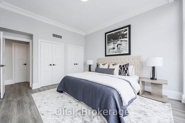 ph24 - 400 Walmer Rd, Condo with 2 bedrooms, 2 bathrooms and 2 parking in Toronto ON | Image 13