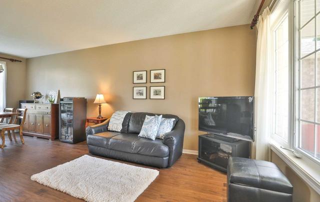 1521 Swann Cres, House detached with 3 bedrooms, 2 bathrooms and 2 parking in Milton ON | Image 26
