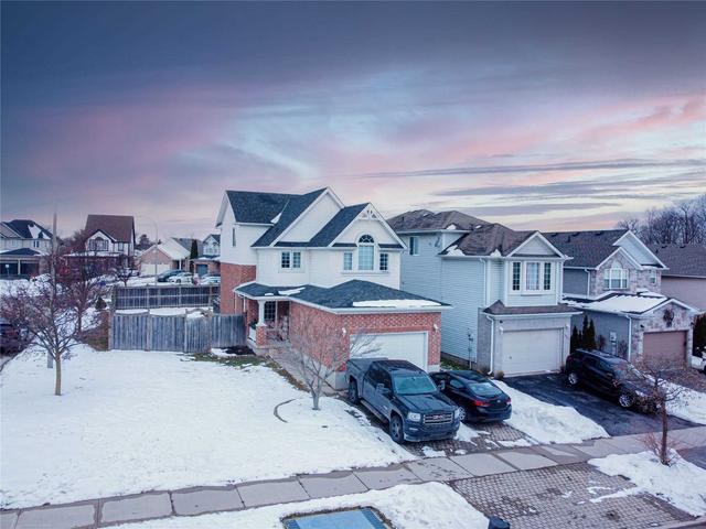 411 Veronica Dr, House detached with 3 bedrooms, 4 bathrooms and 3.5 parking in Kitchener ON | Image 1