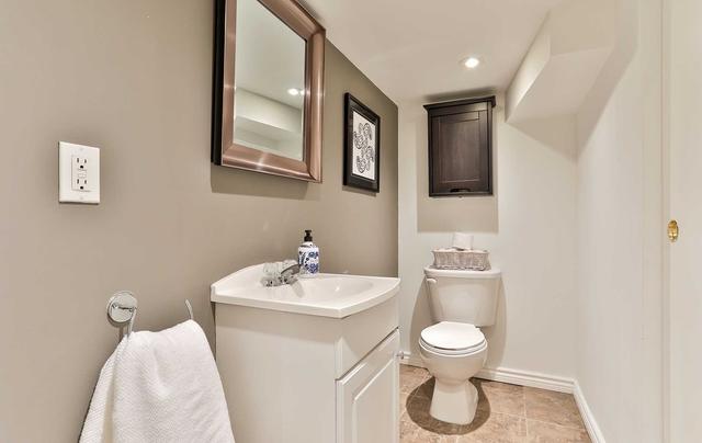 133 Hanson St, House detached with 2 bedrooms, 3 bathrooms and 0 parking in Toronto ON | Image 20