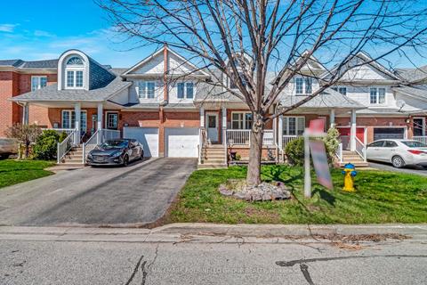 60 Glasgow Cres, House attached with 3 bedrooms, 3 bathrooms and 3 parking in Georgina ON | Card Image
