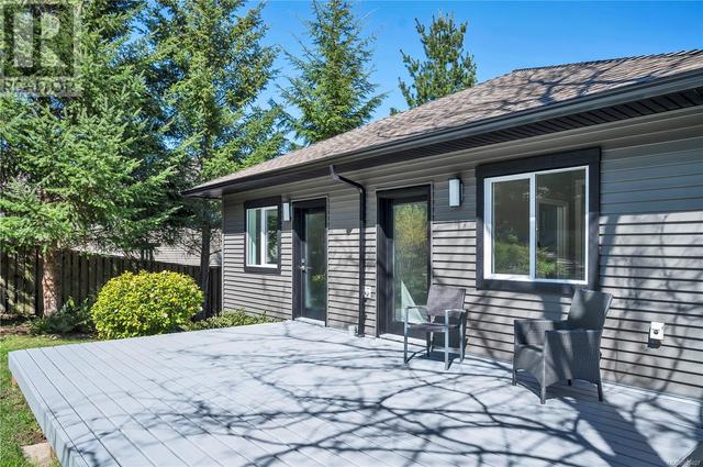 953 Holm Rd, House detached with 4 bedrooms, 3 bathrooms and 4 parking in Campbell River BC | Image 47