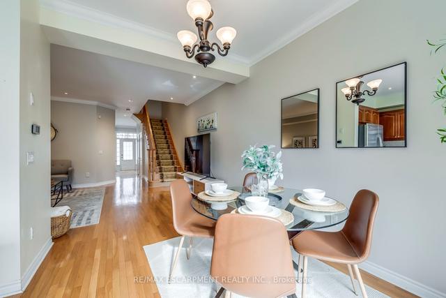 10 - 2401 Fifth Line, Townhouse with 2 bedrooms, 4 bathrooms and 2 parking in Mississauga ON | Image 3