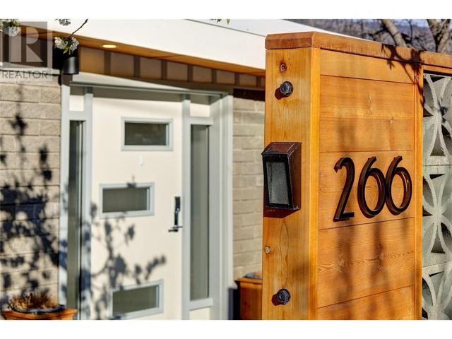 266 Alder Avenue, House detached with 3 bedrooms, 2 bathrooms and 1 parking in Okanagan Similkameen I BC | Image 10