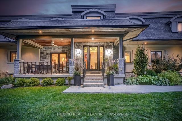 2749 13 Line, House detached with 5 bedrooms, 6 bathrooms and 28 parking in Bradford West Gwillimbury ON | Image 12