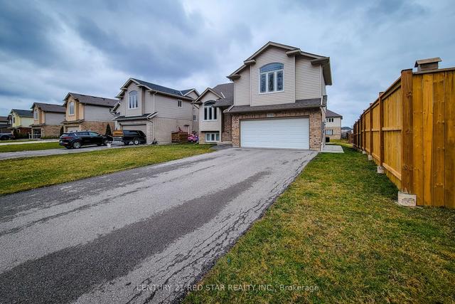 7733 Old Field Rd, House detached with 3 bedrooms, 3 bathrooms and 6 parking in Niagara Falls ON | Image 23