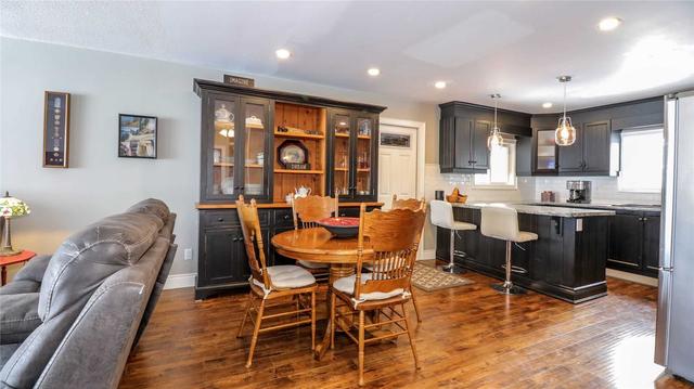 1798 Penetanguishene Rd, House detached with 3 bedrooms, 2 bathrooms and 11 parking in Oro Medonte ON | Image 4