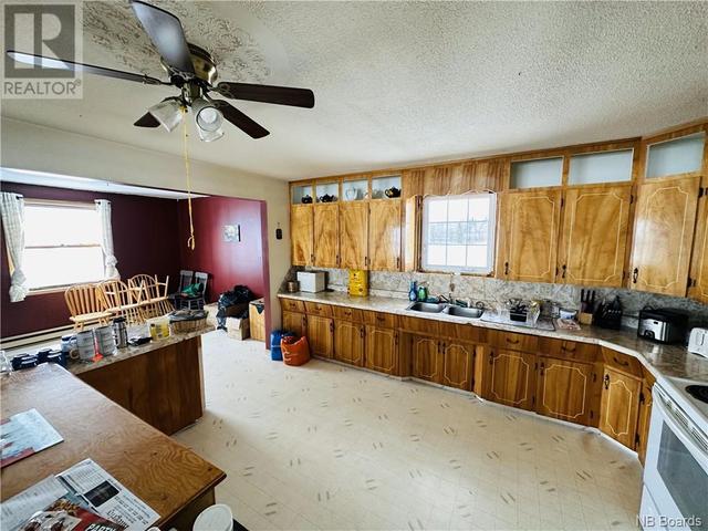 2599 - 550 Route, House detached with 3 bedrooms, 1 bathrooms and null parking in Wilmot NB | Image 5