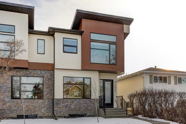 2413 26 Avenue Nw, Home with 4 bedrooms, 4 bathrooms and 4 parking in Calgary AB | Image 12