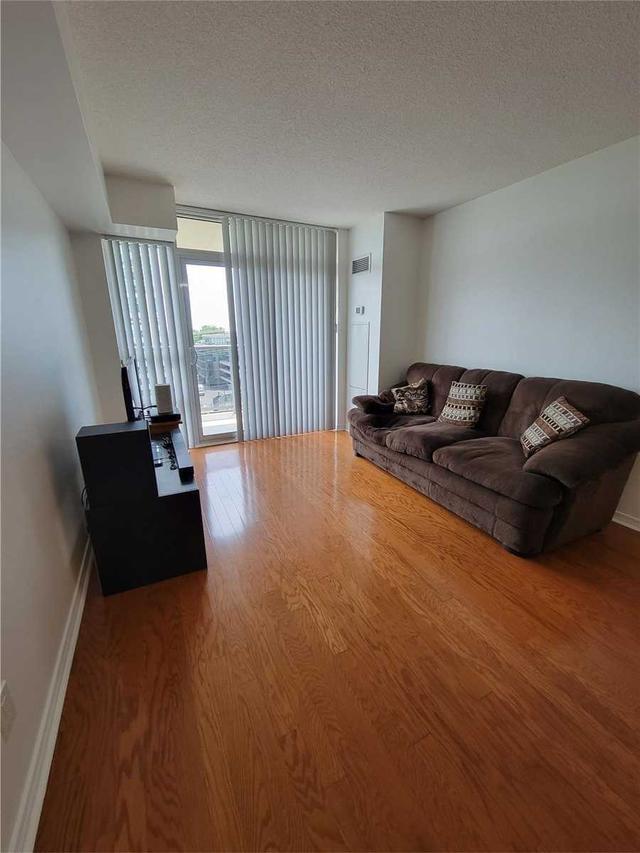 704 - 3 Michael Power Pl, Condo with 1 bedrooms, 1 bathrooms and 1 parking in Toronto ON | Image 25
