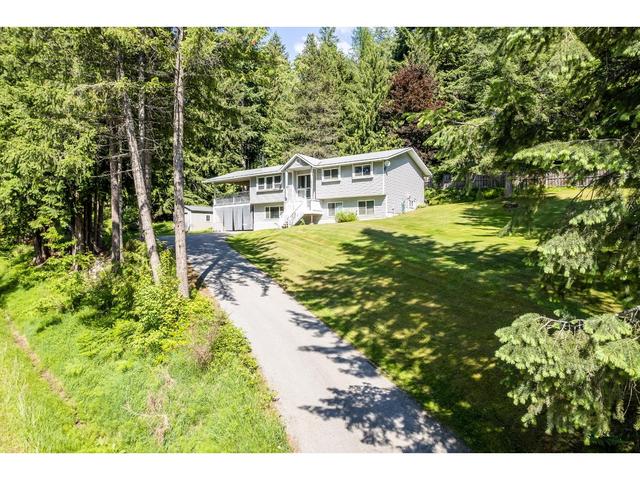 16254 Crawford Creek Road, House detached with 5 bedrooms, 3 bathrooms and 2 parking in Central Kootenay A BC | Image 44