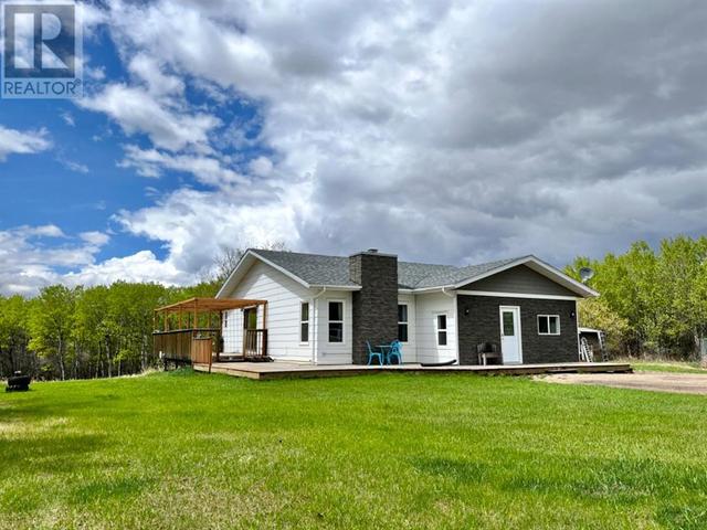 28 Grandview Estate, House detached with 5 bedrooms, 3 bathrooms and 10 parking in Vermilion River County AB | Card Image